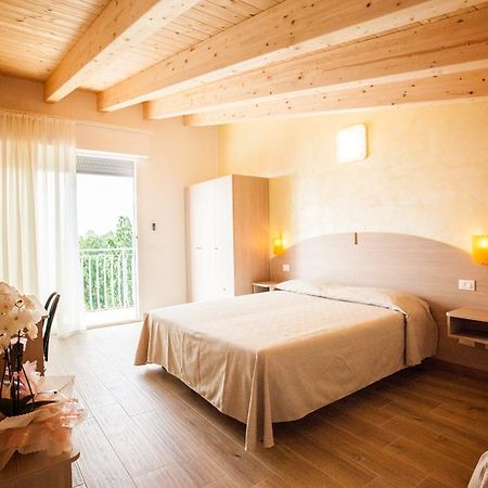 Albergo Paris Sottomarina Zewnętrze zdjęcie