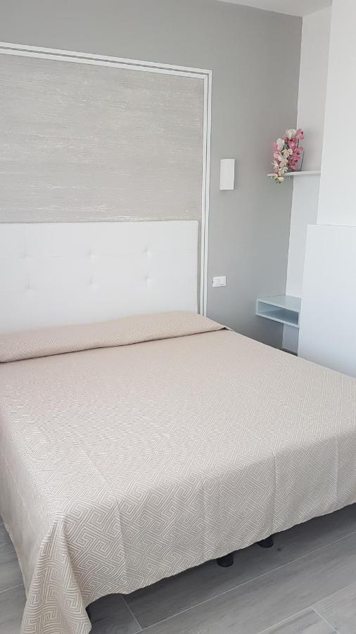 Albergo Paris Sottomarina Zewnętrze zdjęcie