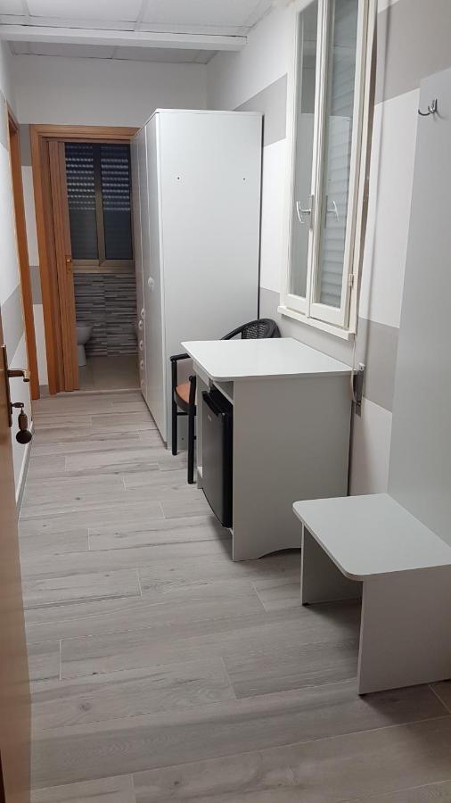 Albergo Paris Sottomarina Zewnętrze zdjęcie