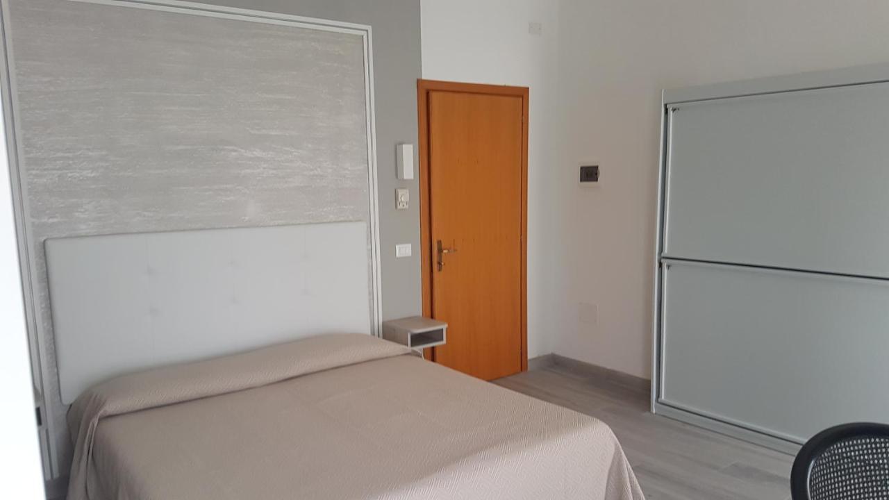 Albergo Paris Sottomarina Zewnętrze zdjęcie