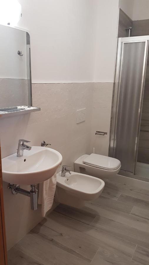 Albergo Paris Sottomarina Zewnętrze zdjęcie