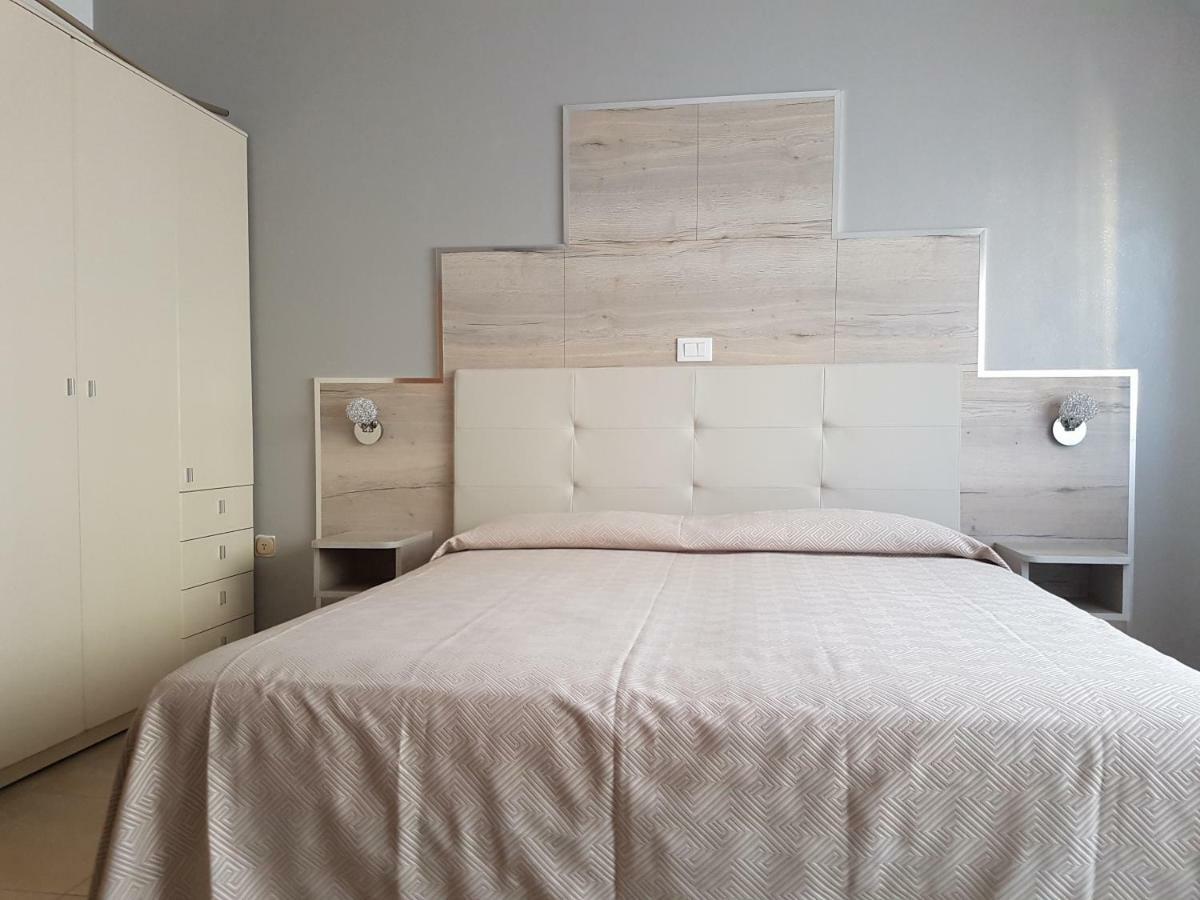 Albergo Paris Sottomarina Zewnętrze zdjęcie