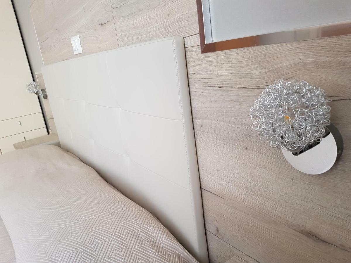 Albergo Paris Sottomarina Zewnętrze zdjęcie